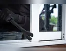 Ladrão invade casa e furta dinheiro e documentos pessoais