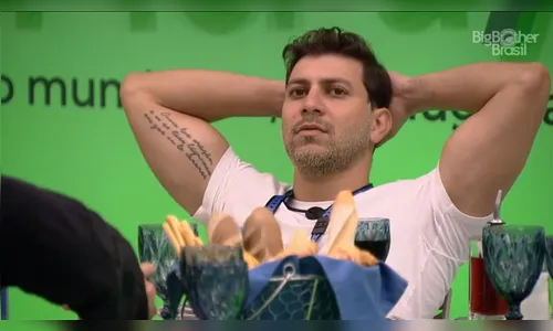 Após ver a família, Caio faz as malas depois do almoço e pode deixar o ‘BBB 21’