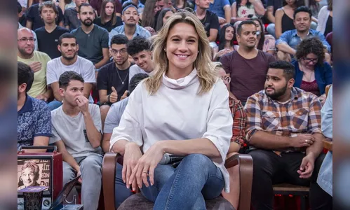 Apresentadora Fernanda Gentil testa positivo para a Covid-19