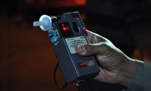 Motociclista bêbado pilotava pela contramão no centro da cidade