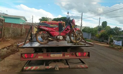 Motocicleta procurada por furar sinal vermelho 164 vezes é apreendida