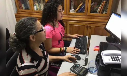 Alunos contam em livro origens de famílias de Jardim Alegre