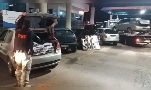 PRF apreende comboio de veículos com mercadorias no PR