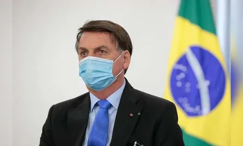 Bolsonaro diz que Brasil pode comprar vacina da Moderna contra covid