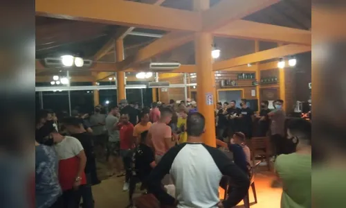 DJ foge pela janela em festa clandestina flagrada por fiscais