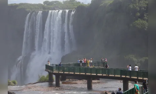 Foz atrai 33,6 mil turistas nos primeiros dias de 2021