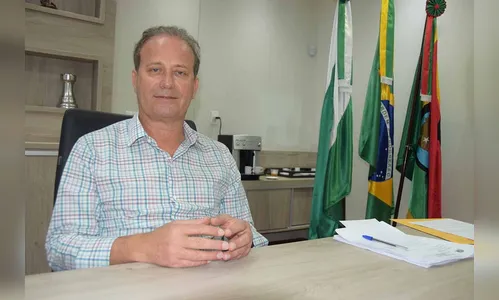 Carlos Gil monta equipe priorizando o aspecto técnico