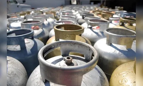 Disparada do petróleo provoca novo reajuste do gás de cozinha