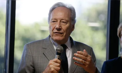 Ministro do STF suspende requisição de seringas e agulhas feita por União