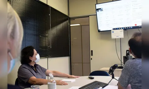 Profissionais são capacitados para registro de doses da vacina