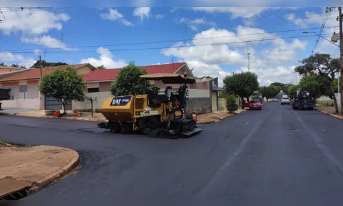Prefeitura de Jardim Alegre realiza recapeamento asfáltico em ruas da cidade