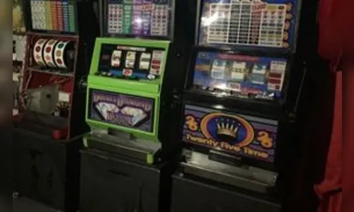PM apreende dez máquinas caça níqueis após denúncia de 'Jogos de Azar'
