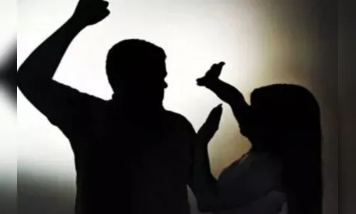 Homem tenta enforcar a esposa de 17 anos e vai preso