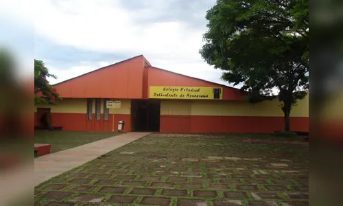 Corrente de oração é feita por secretário de colégio internado em UTI