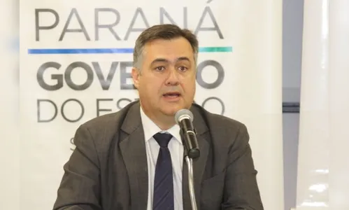 Beto Preto faz papel de deputado