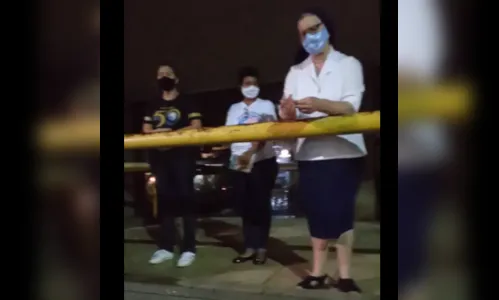 Grupo fará orações todos os sábados em frente ao Providência; ASSISTA