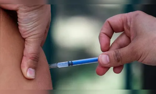 Apucarana deve receber cerca de 1.150 doses da vacina na primeira fase