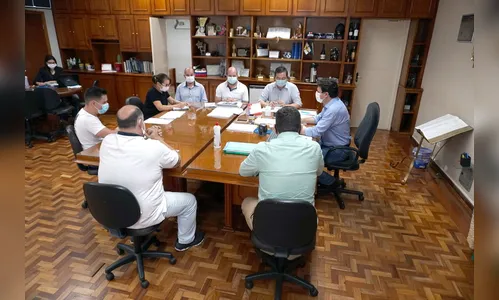 Apucarana inicia vacinação contra Covid-19 no Lar São Vicente de Paulo