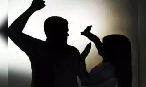 Após agredir irmã e sobrinha homem é preso pela PM