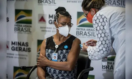 Vacinação contra a covid-19 já teve início em quase todo o país