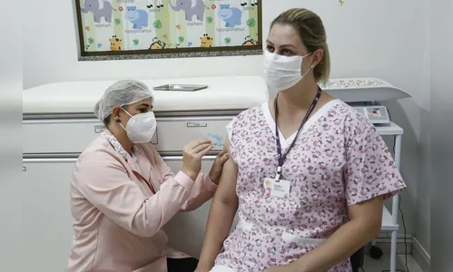 Município do Paraná consegue imunizar 100% da linha de frente do combate à covid