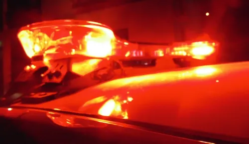 Drogado quebra tudo em casa e foge quando a PM e chamada