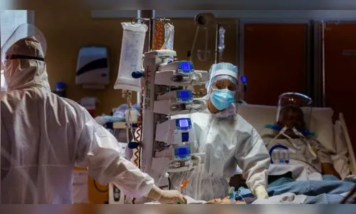 Brasil chega a 218,8 mil mortes por covid e 8,93 milhões de casos