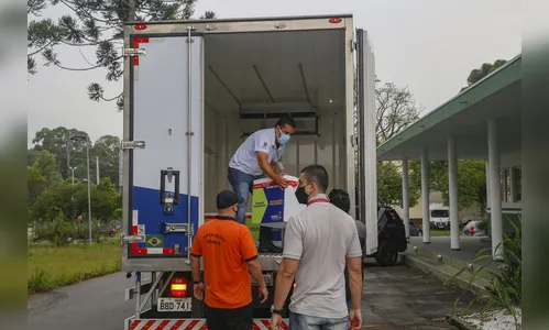 Confira como será distribuição de nova vacina contra covid na 22ª RS