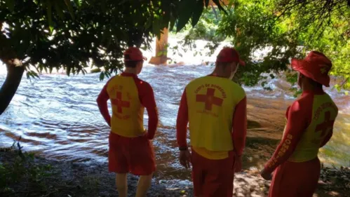 Corpo de mulher que foi morta pelo ex-marido é encontrado no Rio Ivaí; Vídeo