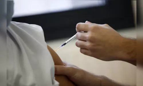 Covid-19: vacinação derruba contágio entre imunizados para apenas 0,01%