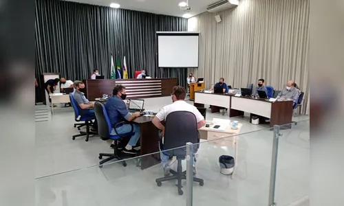 Covid reduz tempo da sessão da Câmara de Vereadores de Apucarana