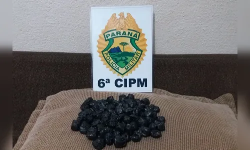 Dois são presos com 68 buchas de maconha em Ivaiporã