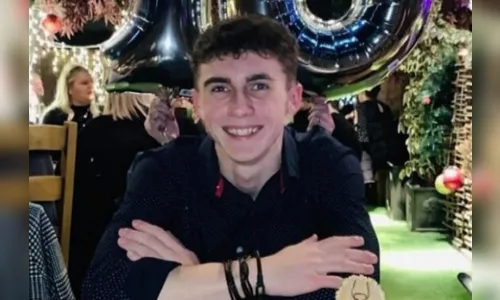 Estudante acorda após passar 11 meses em coma sem saber da pandemia