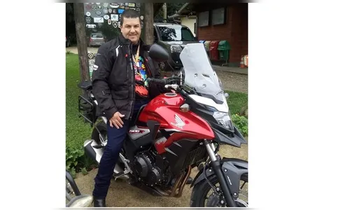 Familiares e amigos lamentam morte de apucaranense