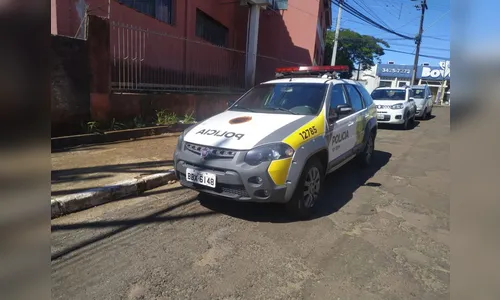 Ladrões com faca assaltam mulher em Apucarana