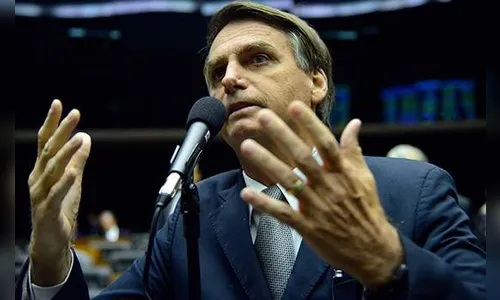Média de apoio a Bolsonaro só supera índice de Dilma