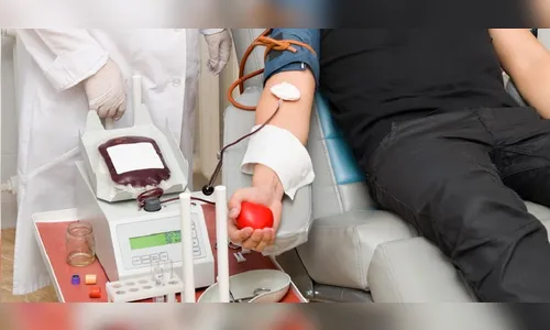 Ministério incentiva doação de sangue antes de imunização contra covid