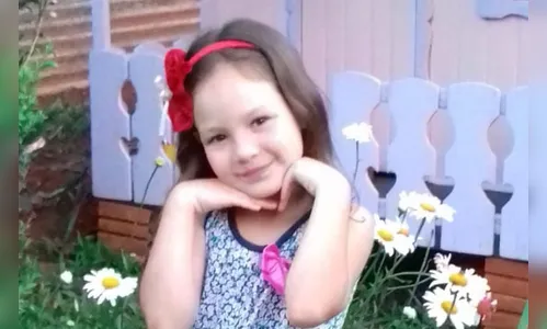 Morre criança de 8 anos que se enroscou em balanço