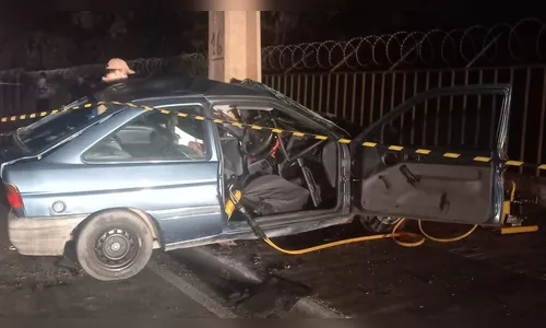 Motorista morre após colidir veículo contra poste no Paraná