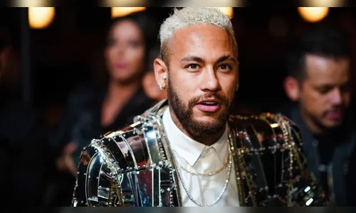 Neymar rebate críticas e diz que continuará festejando: 'Meu momento de relaxar'