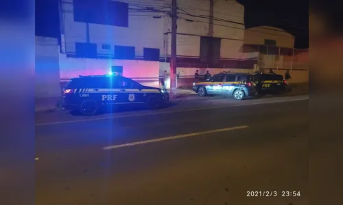 PRF impede racha na BR 369; uma pessoa foi presa