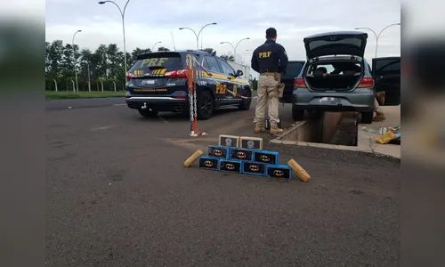 PRF prende mulher com tabletes de cocaína avaliados em R$ 470 mil