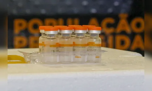 Paraná vai receber 2,4 milhões de doses de vacina até março