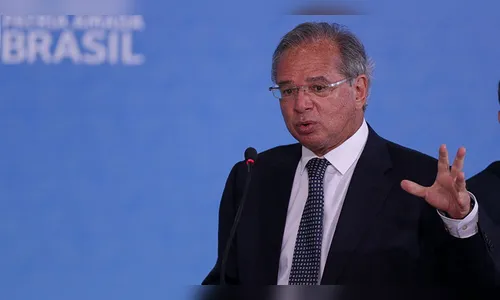 Paulo Guedes afirma que o aumento da arrecadação gerará redução de impostos