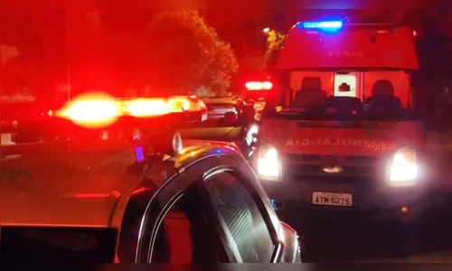 Siate atende colisão entre carro e moto em Apucarana