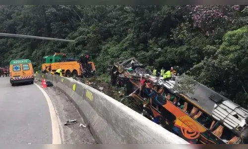 Sobrevivente de acidente da BR-376 é preso ao sair do hospital