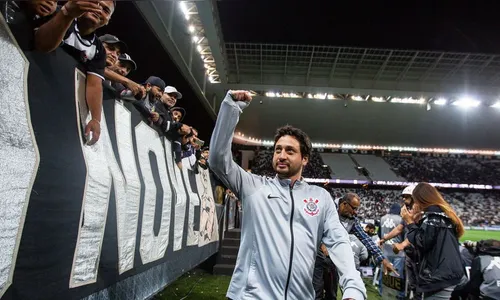 Técnico corintiano espera trio da seleção feminina para Libertadores