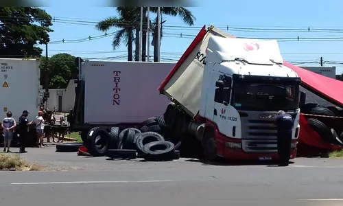 Veja o momento do acidente entre caminhão e trem em Arapongas