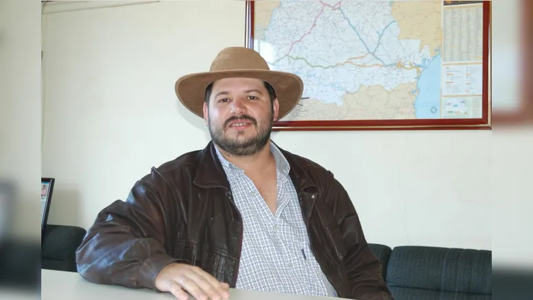 Imagem ilustrativa da notícia Maurício Bueno é novo chefe do escritório da Cohapar