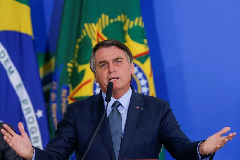 18 governadores rebatem publicação de Bolsonaro sobre repasses públicos